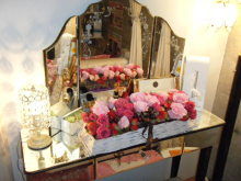 ◆ディオールの鏡にお花デコ＆サロンのインテリア